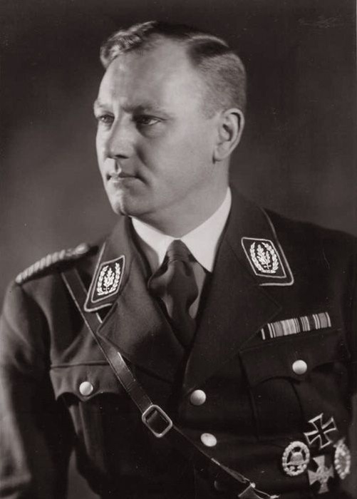Náčelník generálneho štábu SA Viktor Lutze (foto: sk.pinterest.com)