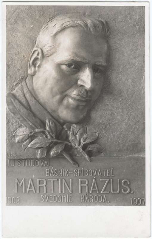 Čierno-biela fotografia pamätnej tabule z archívu Múzea v Kežmarku.